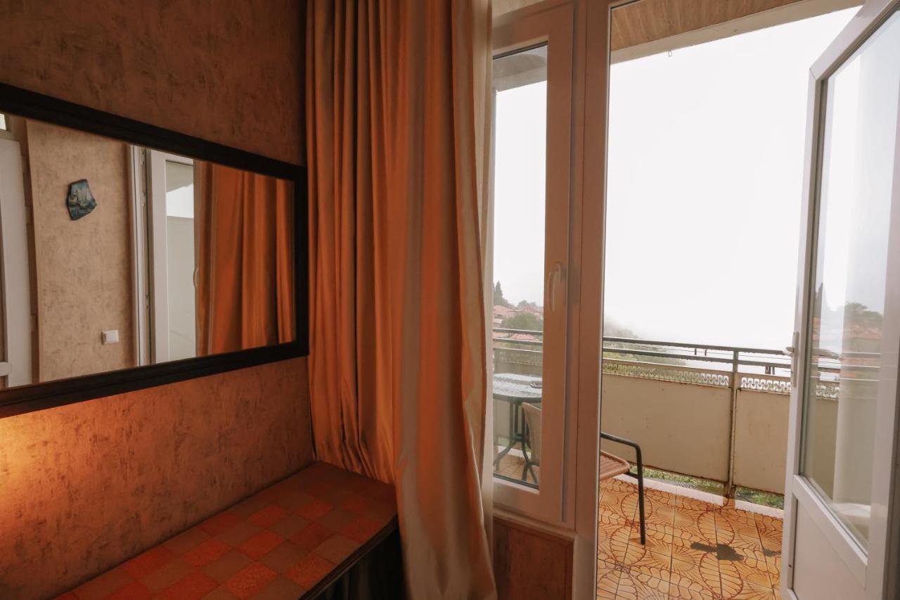 Guest House Evdoshvili St N5 シグナギ エクステリア 写真